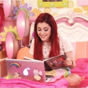 Meet your Posher, Persaea